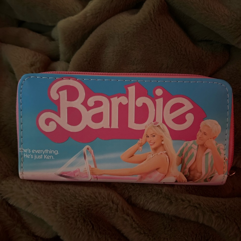 Brand new never been used a Barbie wallet